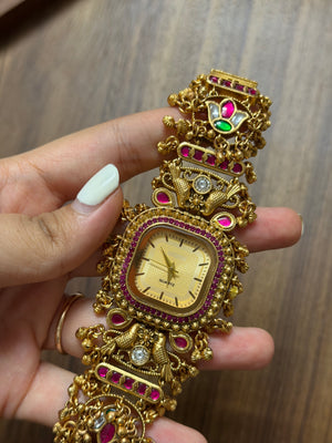 Square dial Ranisahiba(GOLDEN)
