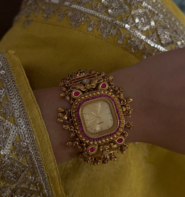 Square dial Ranisahiba(GOLDEN)