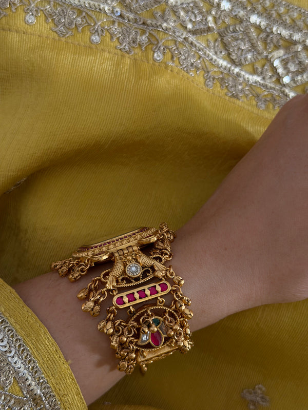 Square dial Ranisahiba(GOLDEN)