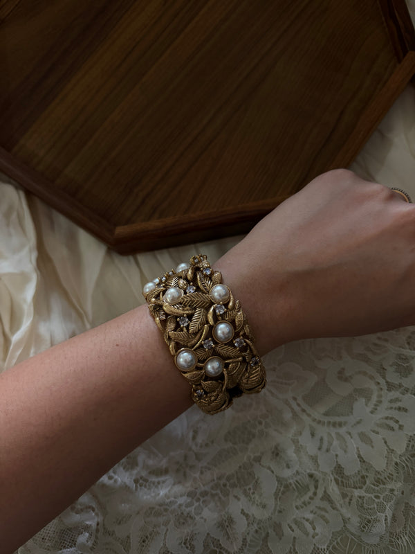 Leafy Pearl Cuff