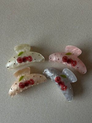 Cherry Clip - Vama Studio