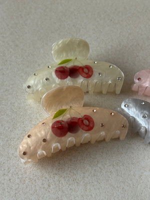 Cherry Clip - Vama Studio
