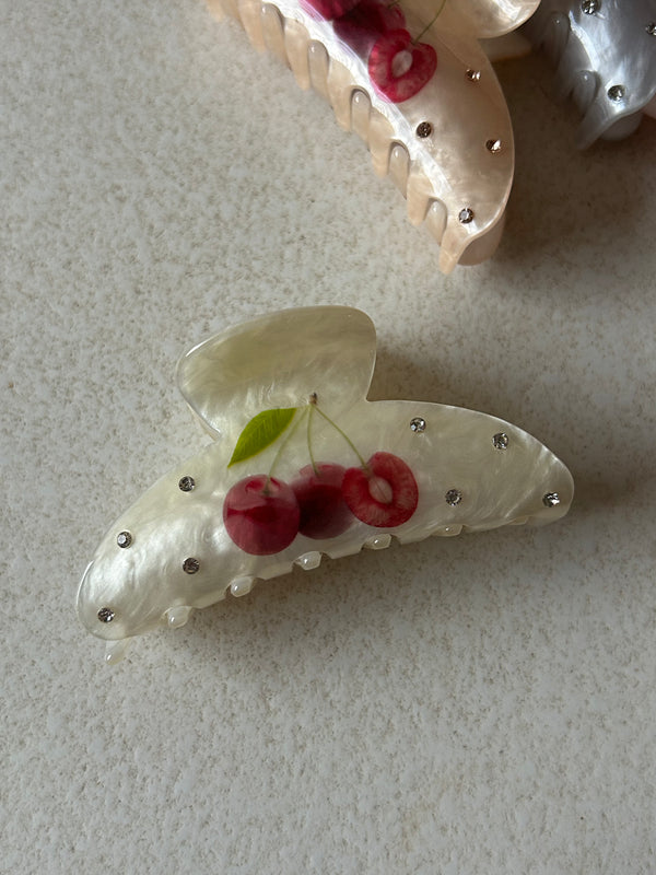 Cherry Clip - Vama Studio