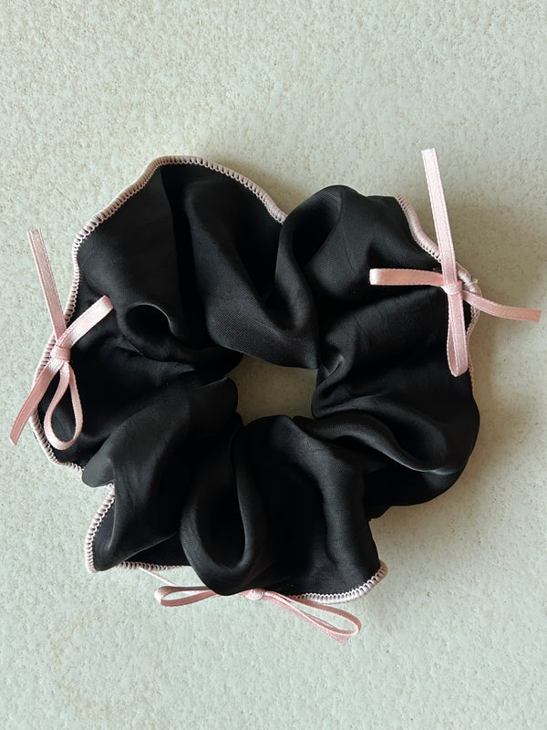 Pookie Scrunchies - Vama Studio