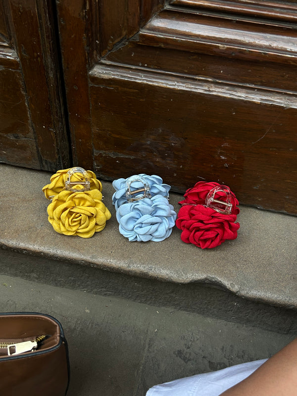 Rose Clips - Vama Studio
